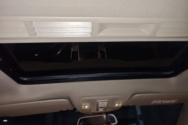 Used Mercedes-Benz GL-Class 2014 GL 350 CDI 4MATIC Headliner