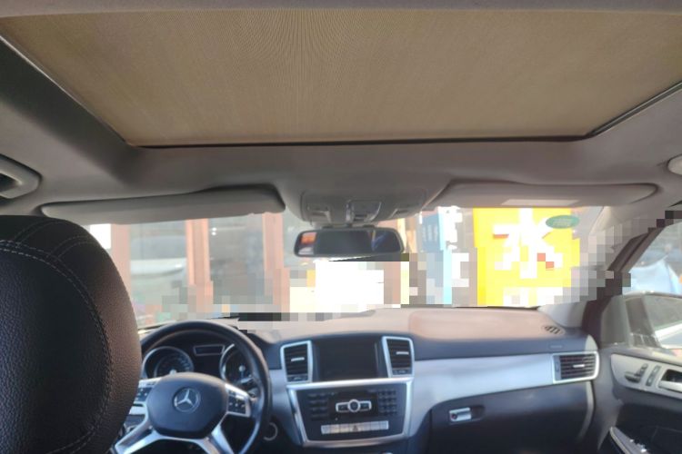 Used Mercedes-Benz GL-Class 2014 GL 400 4MATIC Dynamic Model Headliner