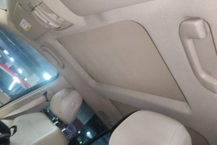 Used Mercedes-Benz GL-Class 2014 GL 400 4MATIC Dynamic Model Headliner