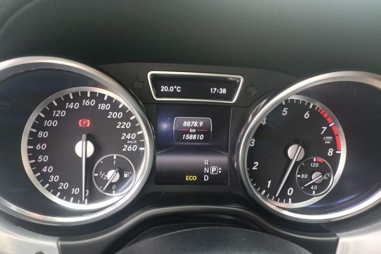 Used Mercedes-Benz GL-Class 2014 GL 400 4MATIC Dynamic Model Instrument Cluster