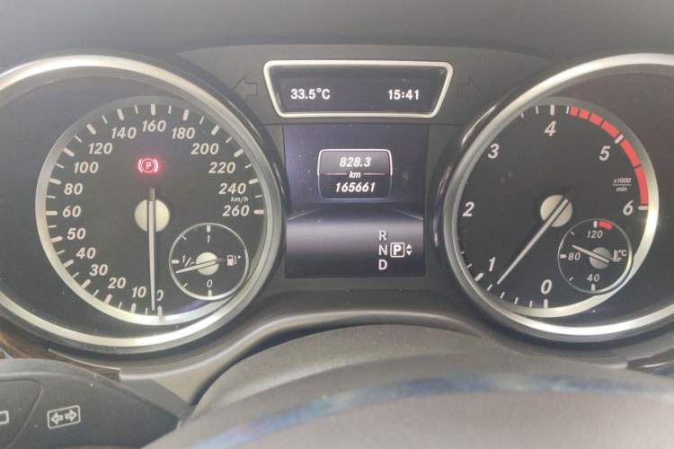 Used Mercedes-Benz GL-Class 2014 GL 350 CDI 4MATIC Instrument Cluster