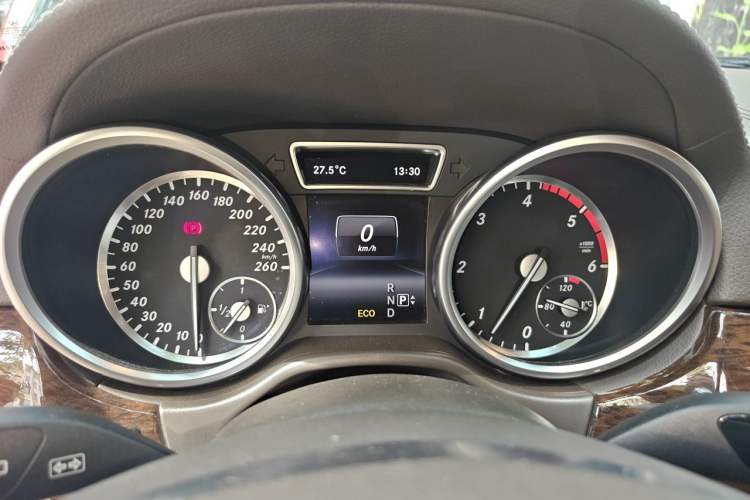 Used Mercedes-Benz GL-Class 2014 GL 350 CDI 4MATIC Instrument Cluster
