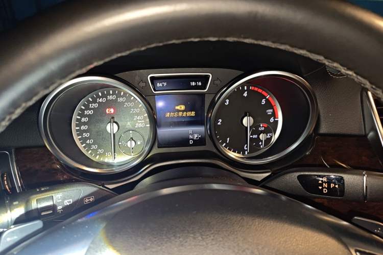 Used Mercedes-Benz GL-Class 2014 GL 350 CDI 4MATIC Instrument Cluster