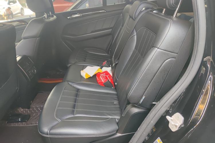 Used Mercedes-Benz GL-Class 2014 GL 350 CDI 4MATIC Interior 4
