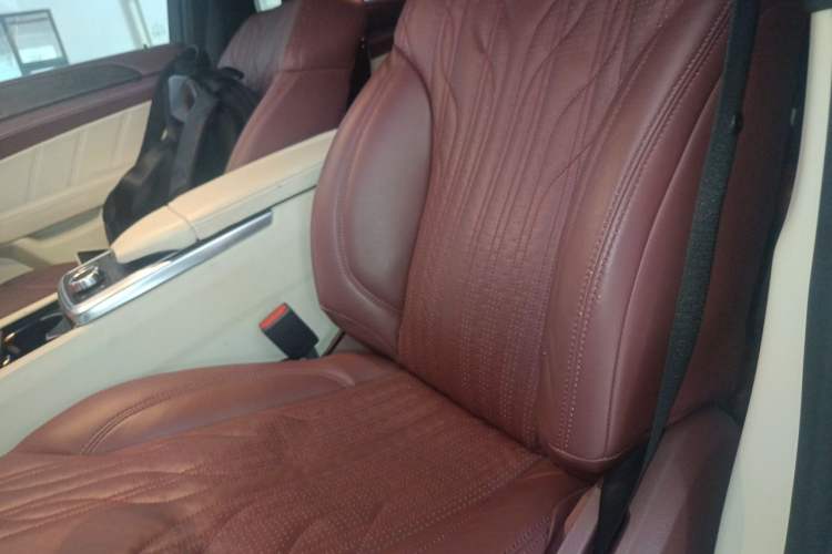 Used Mercedes-Benz GL-Class 2014 GL 400 4MATIC Dynamic Model Left Front Seat