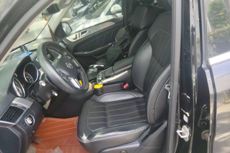 Used Mercedes-Benz GL-Class 2014 GL 400 4MATIC Dynamic Model Left Front Seat