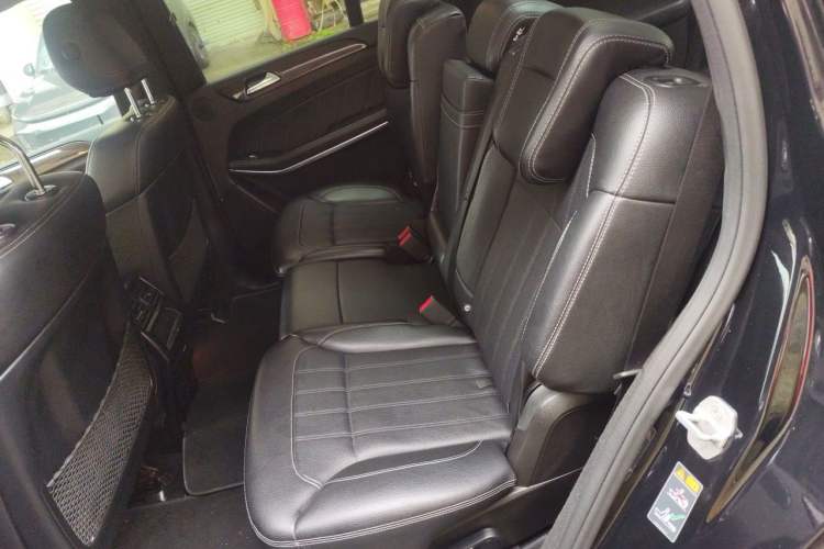 Used Mercedes-Benz GL-Class  Left Rear Seat