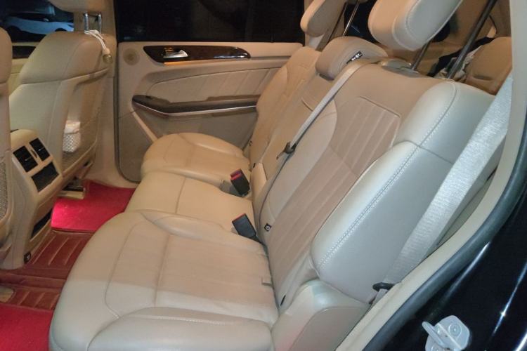 Used Mercedes-Benz GL-Class  Left Rear Seat
