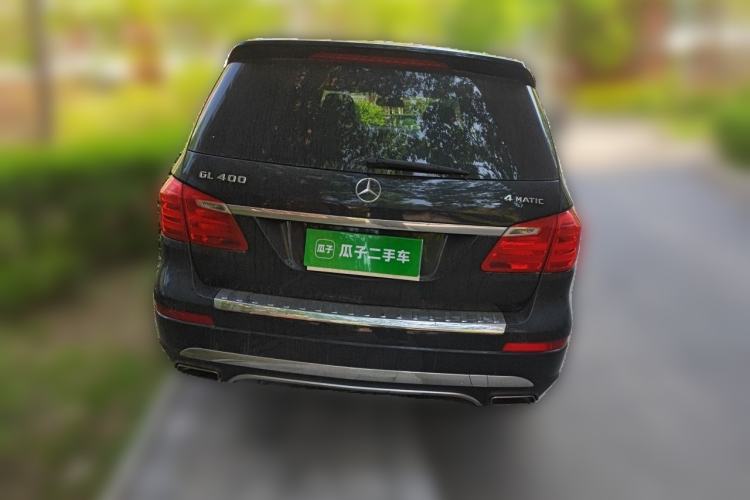 Used Mercedes-Benz GL-Class 2014 GL 400 4MATIC Dynamic Model Rear