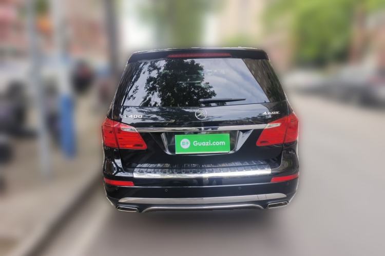 Used Mercedes-Benz GL-Class 2014 GL 400 4MATIC Dynamic Model Rear