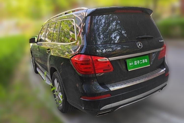 Used Mercedes-Benz GL-Class 2014 GL 400 4MATIC Dynamic Model Rear Left 45 Deg