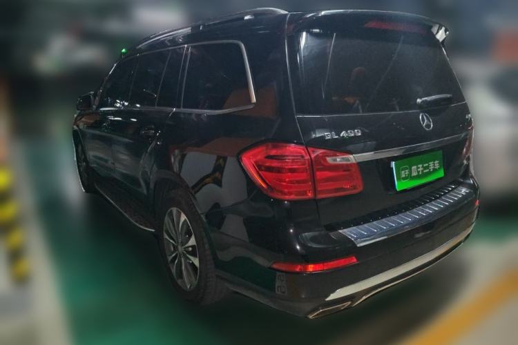 Used Mercedes-Benz GL-Class 2014 GL 400 4MATIC Luxury Model Rear Left 45 Deg