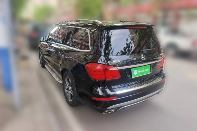 Used Mercedes-Benz GL-Class 2014 GL 400 4MATIC Dynamic Model Rear Left 45 Deg