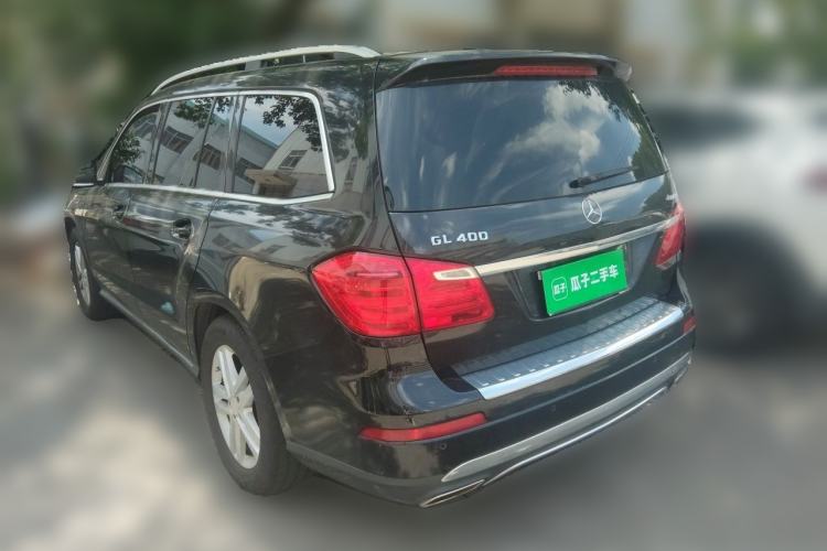 Used Mercedes-Benz GL-Class 2014 GL 400 4MATIC Dynamic Model Rear Left 45 Deg