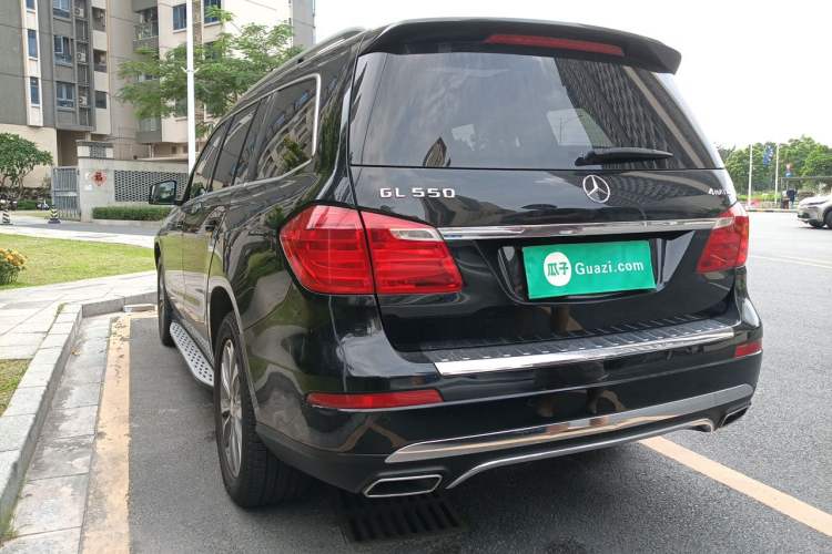 Used Mercedes-Benz GL-Class 2014 GL 400 4MATIC Dynamic Model Rear Left 45 Deg