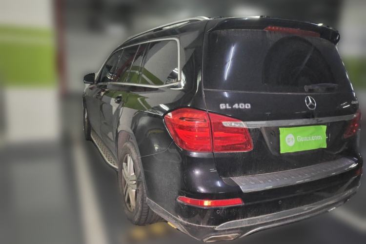 Used Mercedes-Benz GL-Class 2014 GL 400 4MATIC Dynamic Model Rear Left 45 Deg