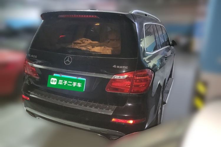 Used Mercedes-Benz GL-Class 2014 GL 400 4MATIC Dynamic Model Rear Right 45 Deg
