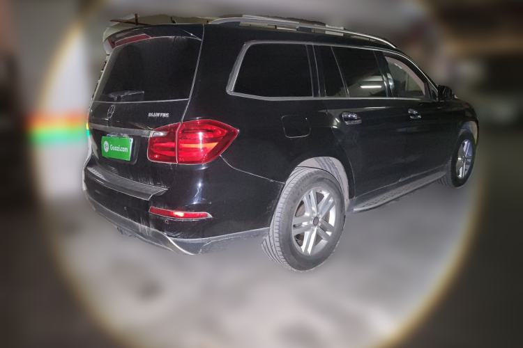 Used Mercedes-Benz GL-Class  Rear Right 45 Deg