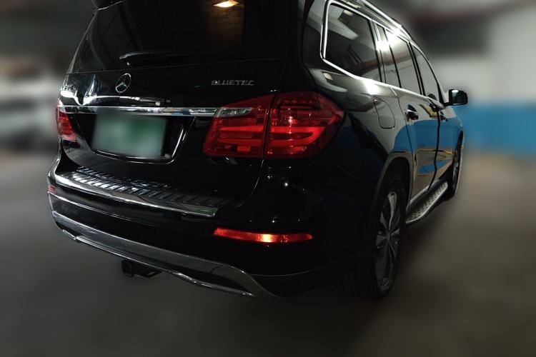 Used Mercedes-Benz GL-Class 2014 GL 350 CDI 4MATIC Rear Right 45 Deg
