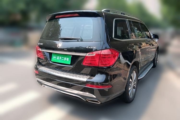 Used Mercedes-Benz GL-Class  Rear Right 45 Deg