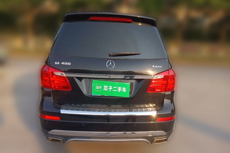 Used Mercedes-Benz GL-Class 2014 GL 400 4MATIC Luxury Model Rear