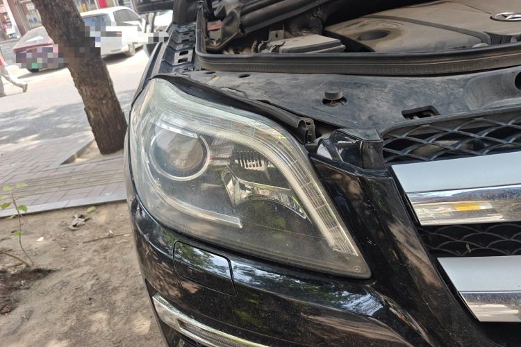 Used Mercedes-Benz GL-Class 2014 GL 350 CDI 4MATIC Right Front Headlight