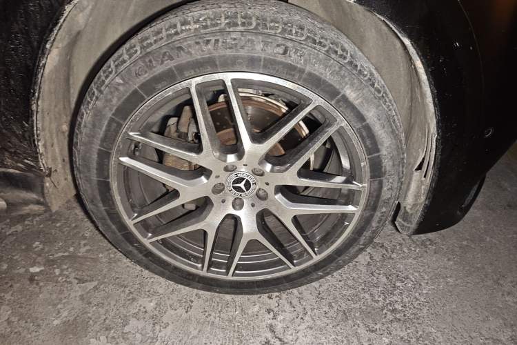 Used Mercedes-Benz GL-Class 2014 GL 350 CDI 4MATIC Right Front Wheel Hub