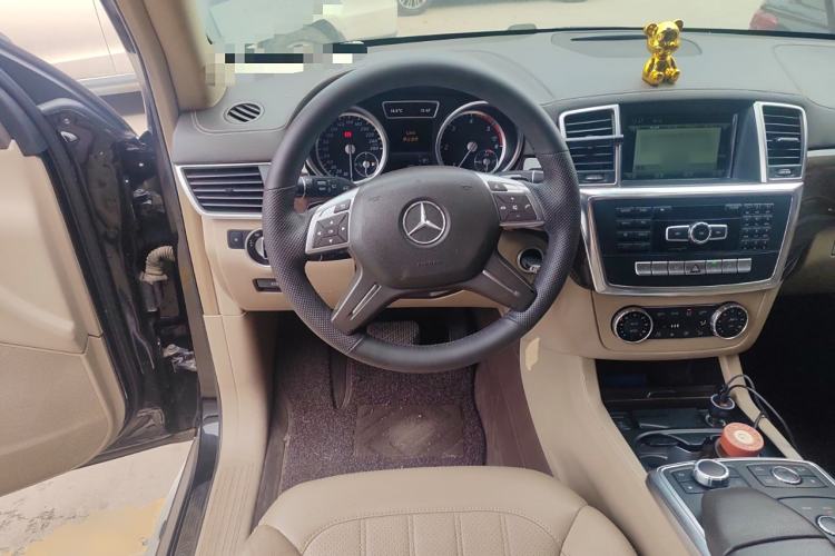 Used Mercedes-Benz GL-Class 2014 GL 350 CDI 4MATIC Steering Wheel
