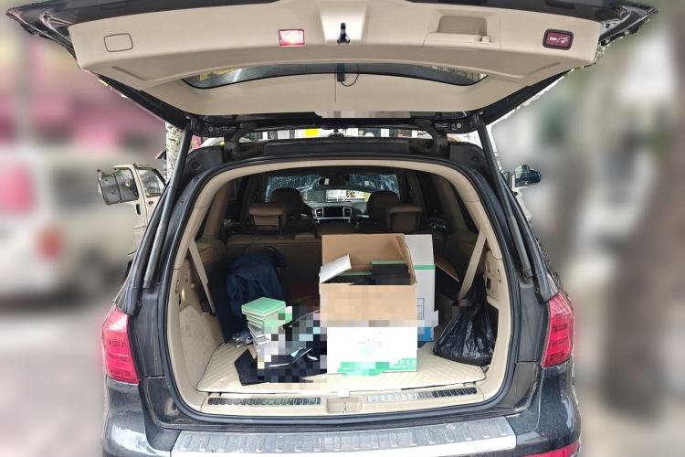 Used Mercedes-Benz GL-Class 2014 GL 350 CDI 4MATIC Trunk