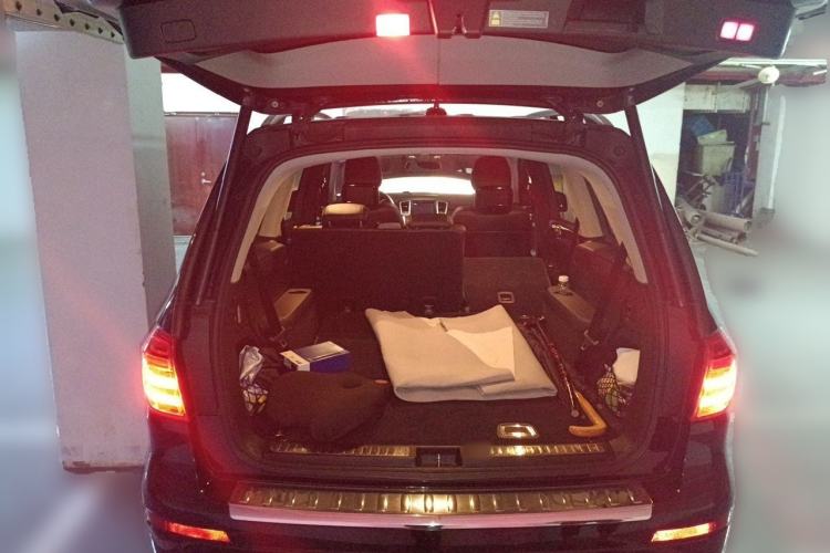Used Mercedes-Benz GL-Class  Trunk