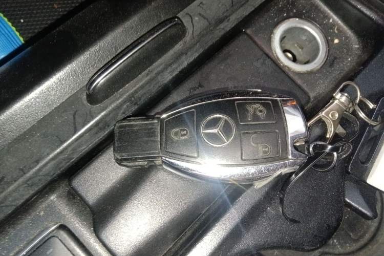 Used Mercedes-Benz GL-Class 2014 GL 400 4MATIC Dynamic Model Vehicle Key