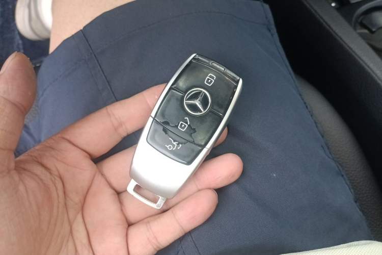 Used Mercedes-Benz GL-Class 2014 GL 400 4MATIC Dynamic Model Vehicle Key