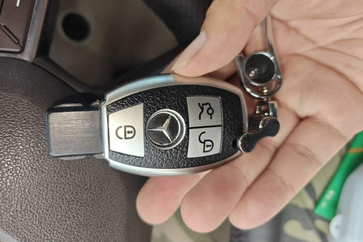Used Mercedes-Benz GL-Class 2014 GL 350 CDI 4MATIC Vehicle Key