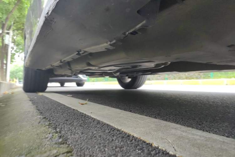 Used Mercedes-Benz GL-Class 2014 GL 350 CDI 4MATIC Chassis Front Right