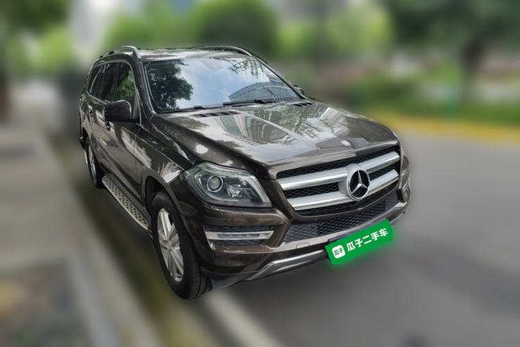 Used Mercedes-Benz GL-Class 2014 GL 350 CDI 4MATIC Front Right 45 Deg