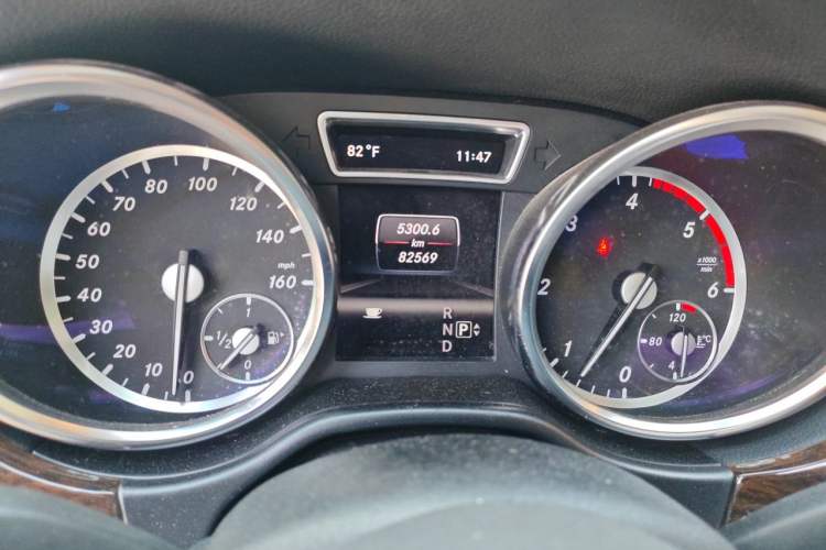 Used Mercedes-Benz GL-Class 2014 GL 350 CDI 4MATIC Instrument Cluster