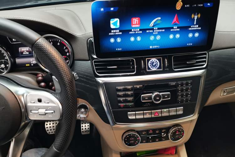 Used Mercedes-Benz GL-Class 2014 GL 400 4MATIC Dynamic Model Audio And AC Panel