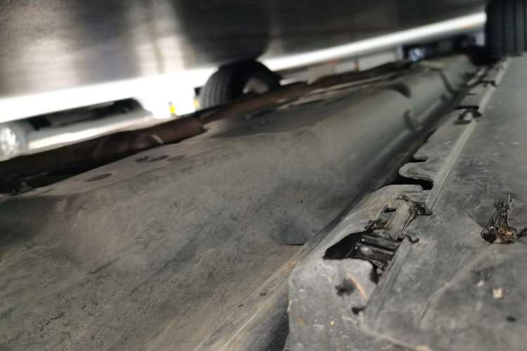 Used Mercedes-Benz GL-Class 2014 GL 400 4MATIC Dynamic Model Chassis Front Right
