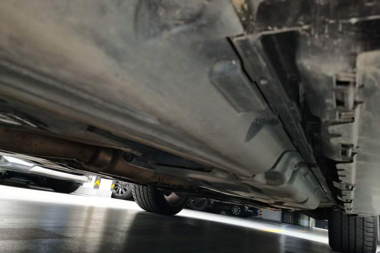 Used Mercedes-Benz GL-Class 2014 GL 400 4MATIC Dynamic Model Chassis Rear Right