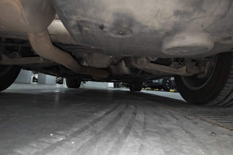 Used Mercedes-Benz GL-Class 2014 GL 350 CDI 4MATIC Chassis Rear