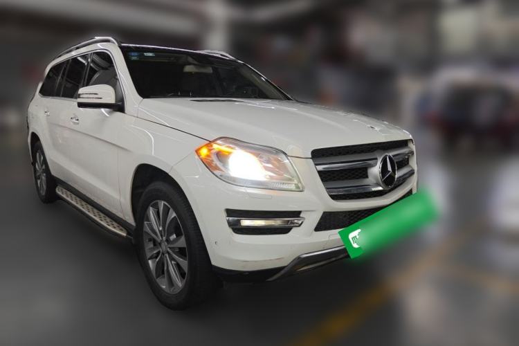 Used Mercedes-Benz GL-Class 2014 GL 350 CDI 4MATIC Front Right 45 Deg