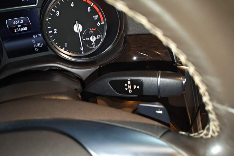Used Mercedes-Benz GL-Class 2014 GL 350 CDI 4MATIC Gear Lever