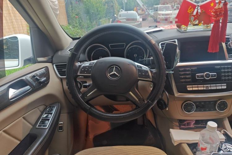 Used Mercedes-Benz GL-Class  Steering Wheel