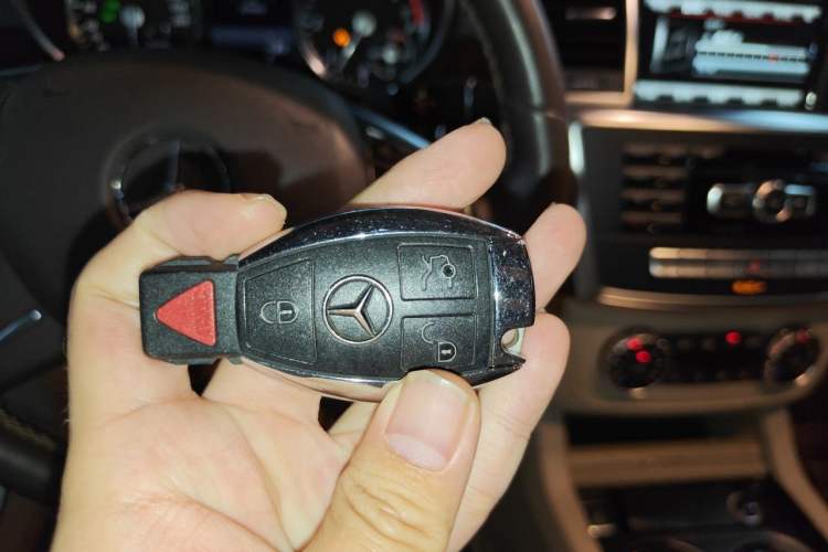 Used Mercedes-Benz GL-Class 2014 GL 350 CDI 4MATIC Vehicle Key