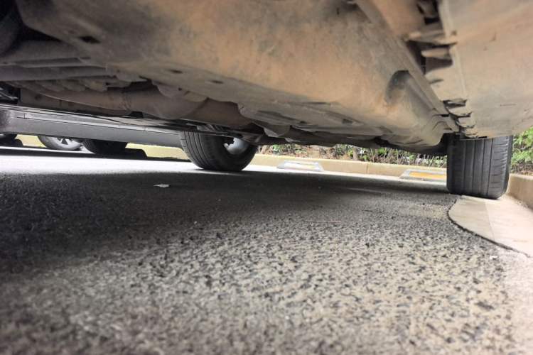 Used Mercedes-Benz GL-Class 2015 GL 400 4MATIC Dynamic Model Chassis Front Left