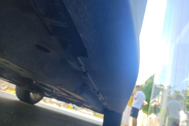 Used Mercedes-Benz GL-Class  Chassis Front Left