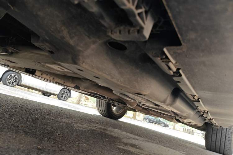 Used Mercedes-Benz GL-Class  Chassis Front Left