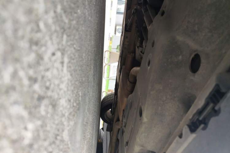 Used Mercedes-Benz GL-Class 2015 GL 500 4MATIC Chassis Front Left
