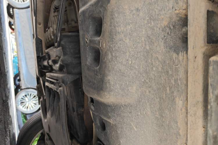 Used Mercedes-Benz GL-Class 2015 GL 500 4MATIC Chassis Front Right