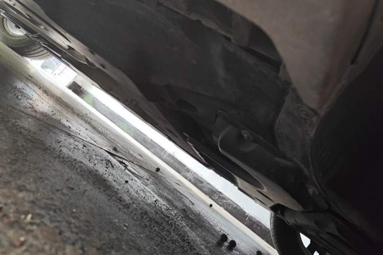Used Mercedes-Benz GL-Class 2015 GL 350 CDI 4MATIC Chassis Front Right